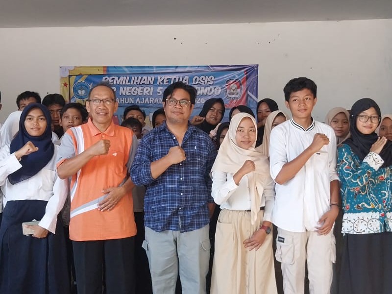 Pemilihan Ketua OSIS SMP Negeri 5 Situbondo Tahun Ajaran 2025/2026, Berlangsung Meriah